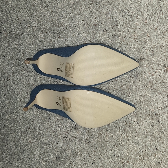 Denim heels size 8.5 - Picture 4 of 4